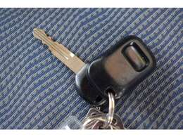 キーレスキーでドアの開閉