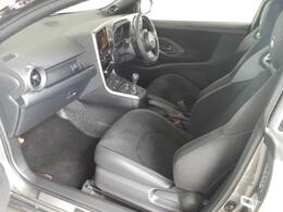 WECARSではほぼ毎日新しい在庫車両を入荷しております！お客様のこだわりを叶える1台がきっとWECARSにあるはずです！