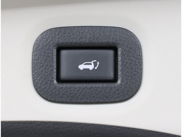 車内の除菌、抗菌を行う銅イオン光触媒コーティングも取扱っております！！消臭効果もあり、多少のタバコ臭やペット臭などにも対応！！光触媒による抗菌効果でウイルスや菌等にも効果が確認されております！！