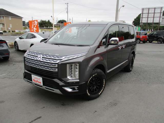 ＜ディーゼルターボ＞＜純正10.1型ナビTV＞＜純正後席モニター＞　フルセグ　ETC　両側Pスライド＆Pバックドア　パノラマビューカメラ　社外16アルミ＆TOYOタイヤ　シートH　純正LEDライト