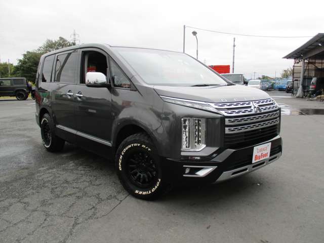 当社では、24ヶ月法定点検と同様のメンテナンスを行い、更に54項目における内外装備品など点検チェックのメンテナンスを行い安心のカーライフを多くのユーザー様に提供しております。