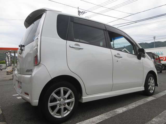 現在の在庫にお気に入りの車両が無ければ、国産車・輸入車問わず注文販売承ります。全国のオークション会場からお客様の条件にピッタリな一台を無料でお探し致します。お気軽にご相談ください。