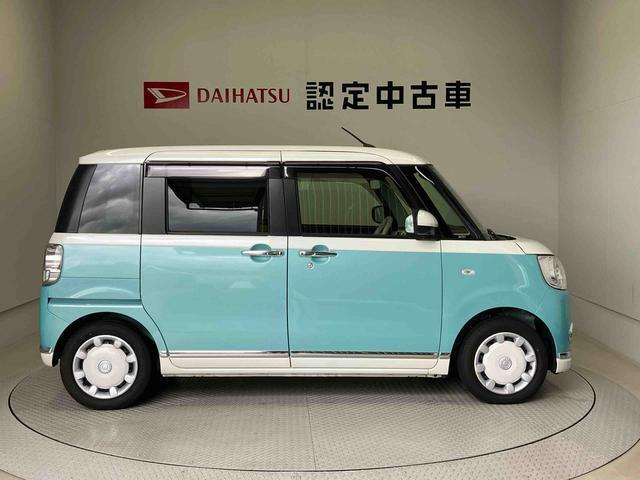 車両右側面からの写真になり。車をご覧になりたい時はお気軽に最寄りの店舗へご相談下さい。