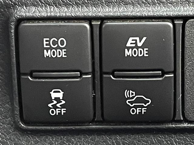 【運転席操作部】快適なドライブを楽しむための機能が装備されています！運転席から触れるので、使いやすいです！除菌プランいれていただくと、さらに清潔で安心していただけます！