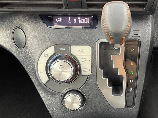 【シフトレバー】シフトも操作しやすく快適なドライブを楽しんでいただけます！◆ご来店予約受付中！無料の来店予約は【来店予約をする】ボタンから！◆