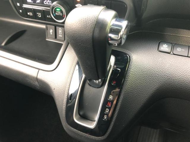 国産車から輸入車まで多様なお客様のニーズのお応えできるように、全国規模で豊富な在庫展開！車のことならWECARSへ！