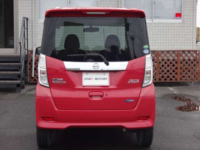 【～重視などのお探し方】赤い車・ピンクの車・青い車などのカラー重視・綺麗な外装、綺麗な内装、禁煙車などの程度重視、10万円軽自動車、30万円軽自動車・50万円軽自動車など予算重視なども相談ください。
