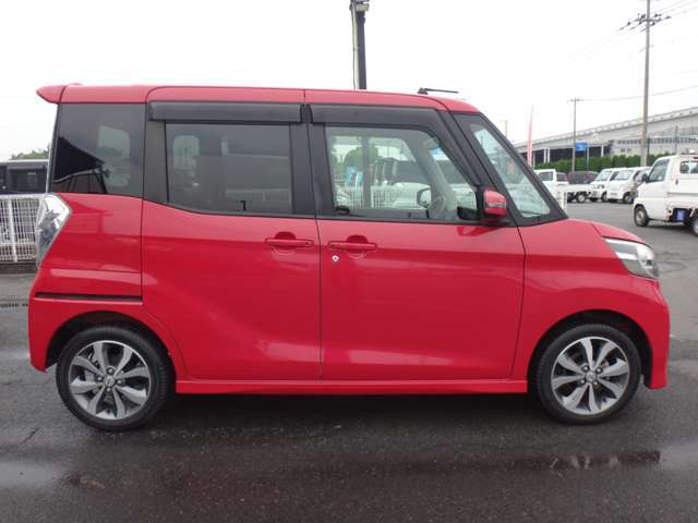 【100台展示台数】各メーカーでの見比べ・同車種での見比べなどなど見比べながら車を選んでみませんか？当店なら可能です！ぜひ見て比べて納得の一台を探します！お車探しの際はお気軽にご相談ください！！
