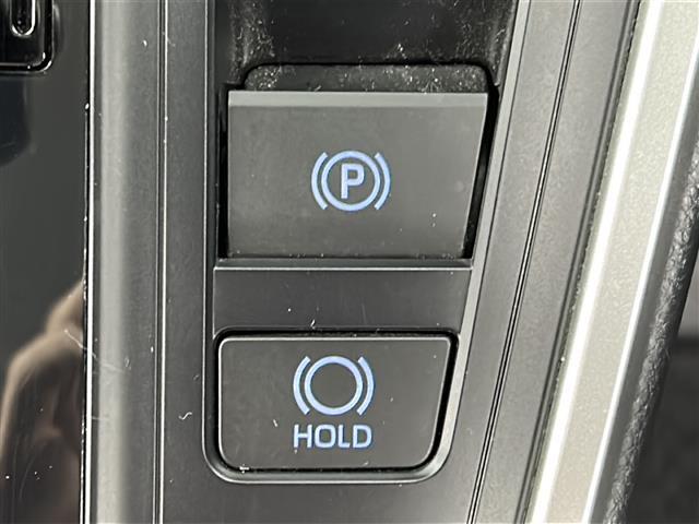 【電動パーキングブレーキ】パーキングブレーキを指先だけで操作可能です！力の弱い人にも安心してブレーキをかけていただけます！