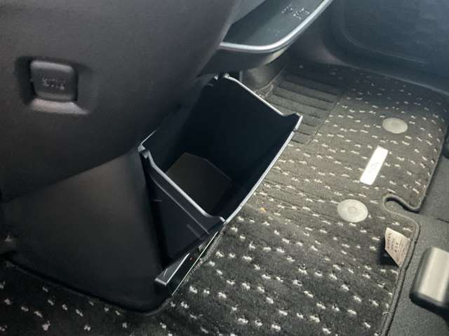 便利な収納スペースがたくさん用意されています