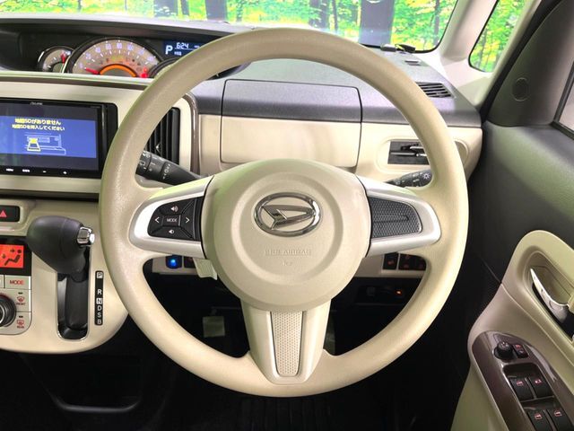 【ステアリングスイッチ】運転中、前方から目線をそらすことなく、オーディオ等の操作が可能な便利機能！安心＆快適なドライブを演出してくれます♪