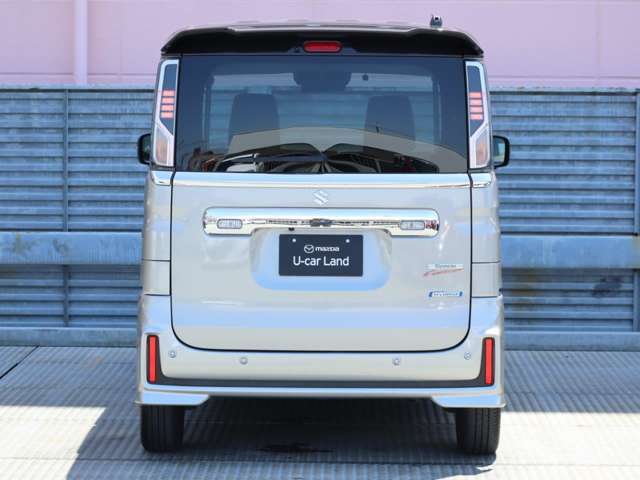 軽自動車で人気のサイズ感。使い勝手の良さが後押しし、人気車種となっております。必要装備も十分揃っているのではないでしょうか？？