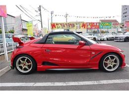 お車は見られなくても購入はできますが、現状でのお渡しをご理解できる方と致します。後付け部やパーツなど保証は一切ございません。気になる場合は動作確認してきますのでお電話でご質問下さい。動画も送れます。