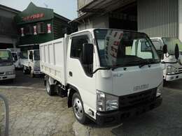 九州最大級のトラック専門店！！ダンプ・平ボディ・クレーン車・高所作業車・冷凍車・バンなど、幅広い車種を取り扱っております。まずはお電話にてお問い合わせください。