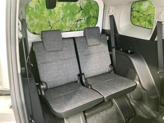 WECARSでは各商談席に大型モニターをご用意しております！見やすい大画面でゆったりと全国の在庫をご覧いただけます！是非ご来店お待ちしております！