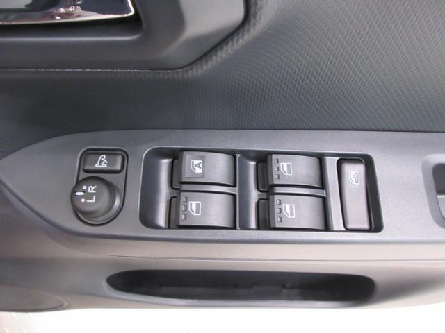中古車は一物一価、同じようなお車でも、整備状況、外内装の状態など様々です。