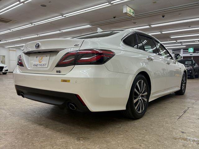 徹底した機関系チェック、入庫点検を行い、納車前は法定整備を実施しております。ご安心ください！！