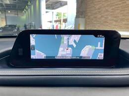 【純正メーカーナビ】装備でフルセグTV視聴やBluetooth等充実装備。