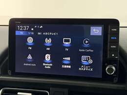 【純正ディスプレイオーディオ】スマホをクルマとつなぐだけで、おなじみのアプリをディスプレイオーディオ上で使用可能に！画面タッチ操作はもちろん、ハンズフリー通話など声でも各種機能を操作できます！！！