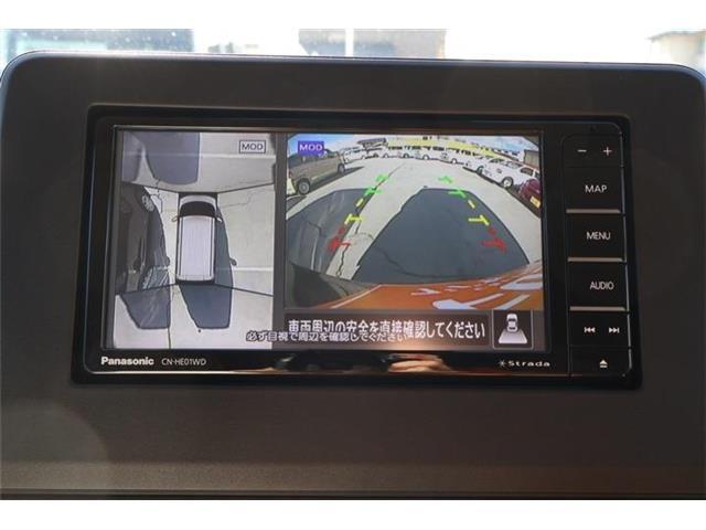 全周囲モニター付で、車庫入れも駐車もラクラクです。