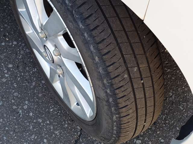 純正アルミホイール　夏タイヤ