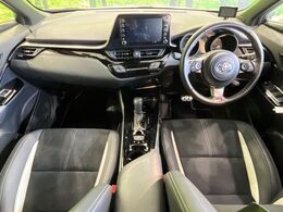 グループ総在庫数約30，000台！！全国の系列店からメーカー・車種問わずご紹介出来るので、あなたにピッタリのお車が見つかるはずです♪まずはお問い合わせ下さい☆