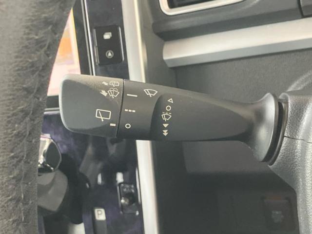 国産車から輸入車まで多様なお客様のニーズのお応えできるように、全国規模で豊富な在庫展開！車のことならWECARSへ！