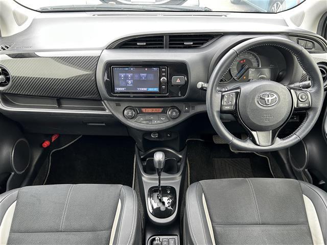 【インパネ全体】全方位で視界が広く、高い目線で運転もしやすいです！