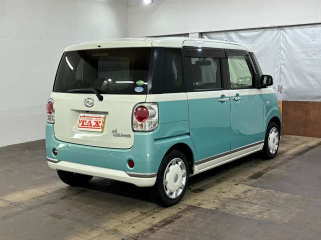 当店は安心のJUメンバーショップ！！JUでの仕入れや下取り車など展示しております☆（JU＝社団法人日本中古自動車販売協会連合会）