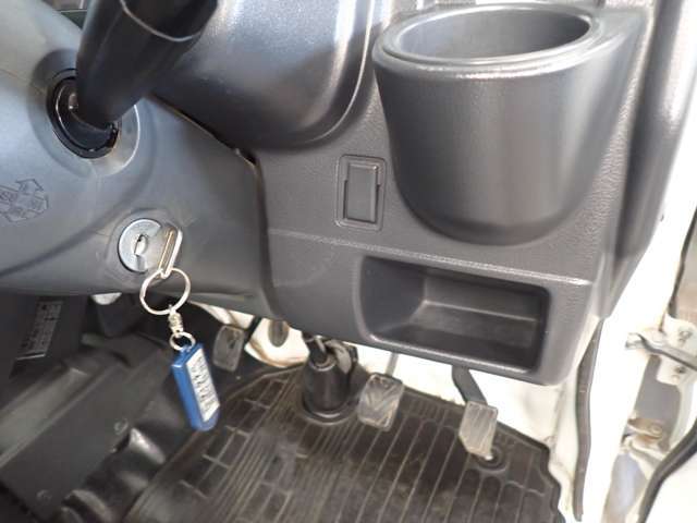 掲載車に関する詳細やご質問があれば小さな事でも構いません！！お気軽に当店までお電話下さい。