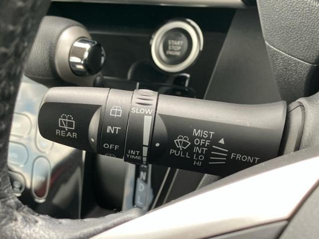 国産車から輸入車まで多様なお客様のニーズのお応えできるように、全国規模で豊富な在庫展開！車のことならWECARSへ！