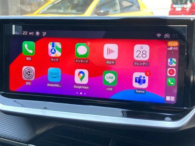 10インチの大型タッチスクリーンは、AppleCarplay/AndroidAutoの使用も可能です。