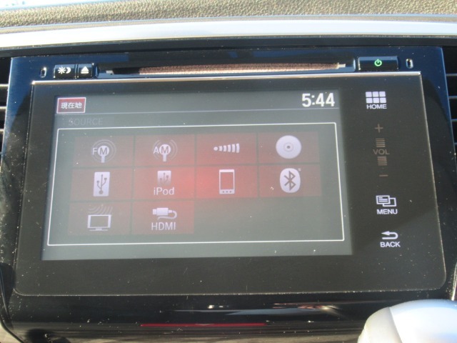 【装備】純正メモリーナビ　フルセグTV・DVD再生・Bluetoothオーディオ機能付きです。