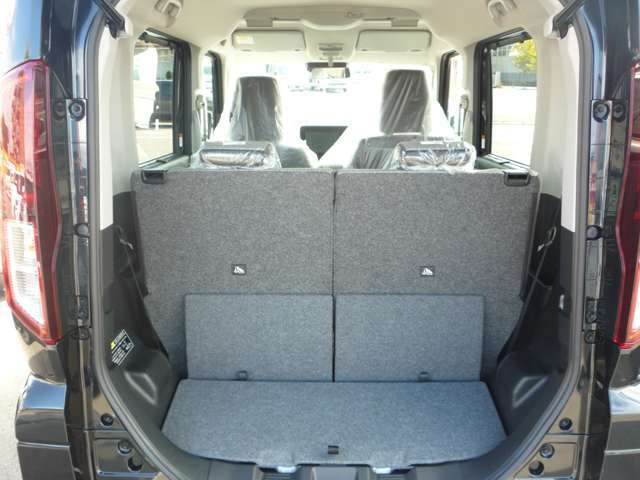 トランクの広さにも自信ありです！！