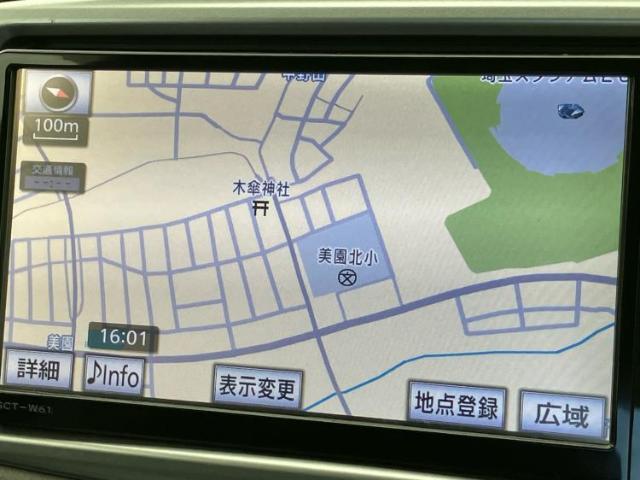 WECARSの店舗にはキッズコーナーがございます！お子様連れのお客様もごゆっくり車選びをお楽しみいただける空間です！