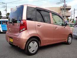 買取で入ってきたお車ですのでお求め易いお値段にてご提供いたします☆早い者勝ちの1台となりますのでお早めにご検討ください♪