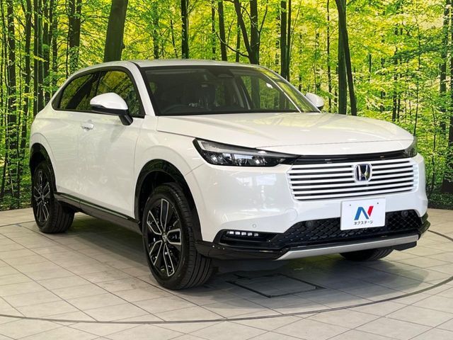 大好評のボディコーティング「弾スプラッシュコート」もご納車までに施工可能。通常のガラスコートと異なる、耐久年数6年の無機質ガラスコーティングが、ボディをキレイな状態に保ってくれます。