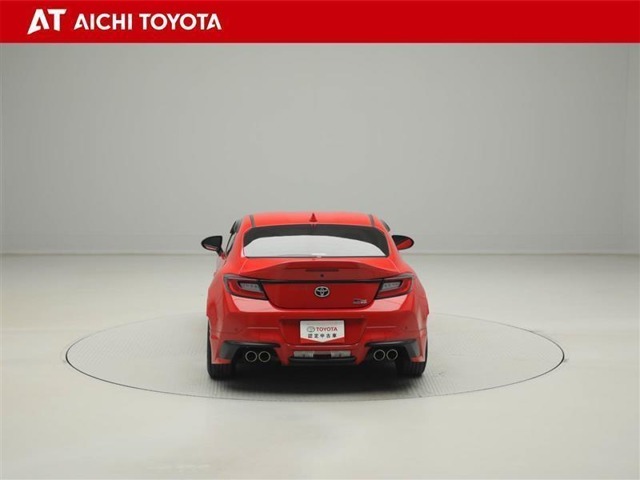 『TOYOTA認定中古車』は「まるごとクリーニング」で綺麗な内外装、「車両検査証」はプロによるチェック、買ってからも安心の「ロングラン保証」、3つの安心安全を標準装備したトヨタのブランドU-Carです