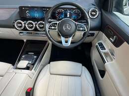 シートヒーター　アクティブクルーズコントロール　ヘッドアップディスプレイ　360度カメラ　ETC