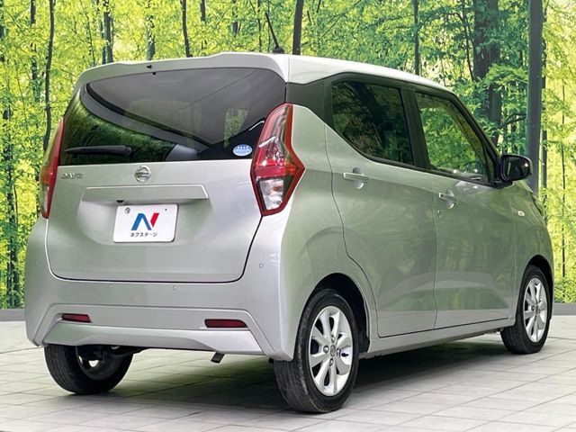 ☆全国のネクステージからお取り寄せが可能※！遠方の店舗に展示してあるクルマが気になる場合も、最寄りの店舗でご覧いただくことが可能です！是非私たちに要望をお聞かせください！※別途費用