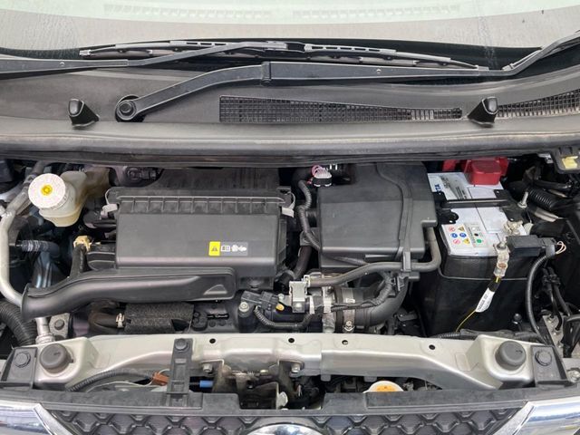 親切・丁寧な専門メカニックスタッフが応対！・車検・点検整備・事故等の修理などアフターサービスも安心。お車のカスタマイズもネクステージのサービススタッフまでご相談ください！