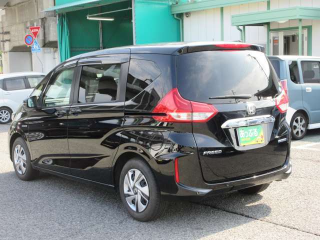 中古車選びで不安な故障リスク。もしもの時も安心な保証（ロードサービス無料走行距離無制限・1～5年・395項目の部品）をご用意しております。故障率の高い電装部品から先進のハイブリッド機構も保証！