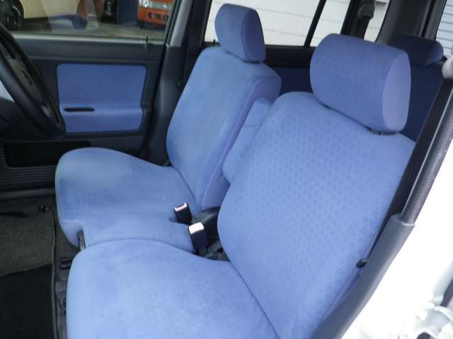 納車後の整備や修理 車検などでお車をお預かりの際 代車無料サービス実施中！