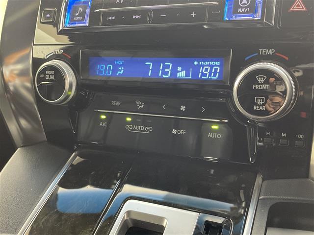 ◆商談ルームには「キッズスペース」を完備しています。DVD、ブロック、絵本、おままごとセット。お子様連れでも、ゆっくりとお車をお選びいただけます！