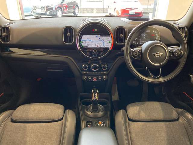 【インパネ全体】『インパネ全体』の画像になります。写真の内容に関してご不明点、ご質問等がございましたらお気軽にガリバー店舗までお問い合わせください。