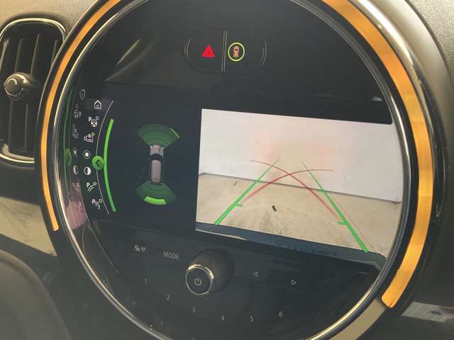 【カーナビ】『カーナビ』の画像になります。ナビ利用時のマップ表示は見やすく、いつものドライブがグッと楽しくなります！