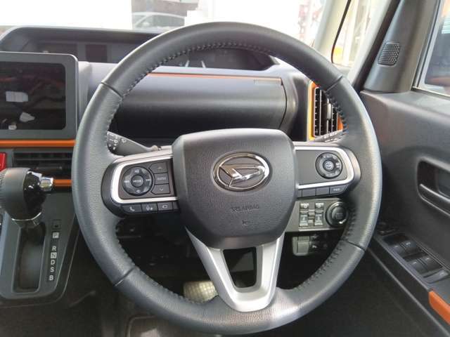 安心とく10パック★納車前にOIL・バッテリー・ワイパー交換！その他LEDミニライト・パンク修理剤・工具セット・ブースターケーブル・作業手袋を付属！さらに消臭抗菌施工を致します♪気になる方はスタッフ迄