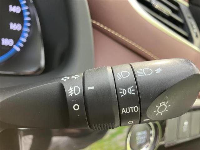 お車に合わせて無料保証以外にも、保証範囲、期間、距離を拡充させた有料保証もご用意しております！中古車の購入が初めてで不安・・・というお客様もご安心ください！
