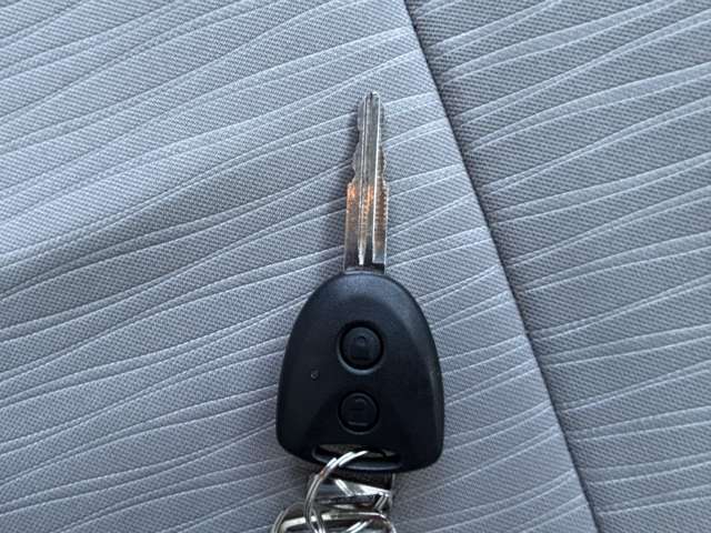 キーレスエントリーついています。