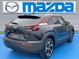 マツダオートザム弘前神田は新車販売・中古車販売・車検・整備・鈑金塗装・用品販売・自動車保険を取扱い、カーライフの総合店舗です。